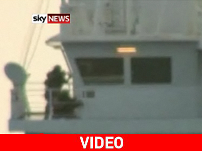 Το πλήρωμα «την έφερε» στους πειρατές