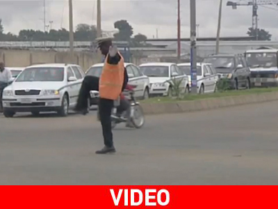 Ο χορευταράς τροχονόμος