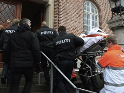 Κατηγορείται για τρομοκρατία ο δράστης της επίθεσης στον σκιτσογράφο του Μωάμεθ