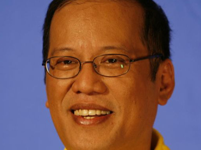 Οδηγεί την κούρσα των εκλογών ο Benigno Aquino