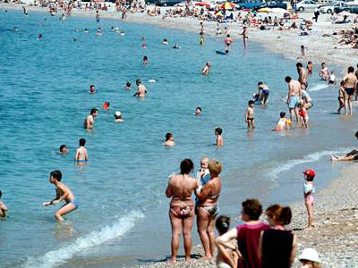 Οι ακατάλληλες παραλίες