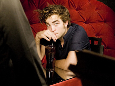 Τρέμε Brad, έρχεται ο Robert…