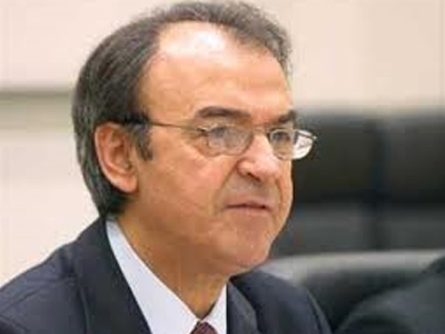 Τσοβόλας κατά Παπανδρέου