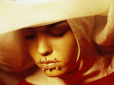 Το Βατικανό «αφορίζει» το «χάπι της άμβλωσης»