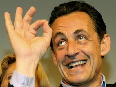 Sarkozy: «Έμεινα από καύσιμα»