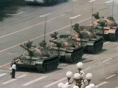 Στο εδώλιο ηγέτης της εξέγερσης της Tiananmen