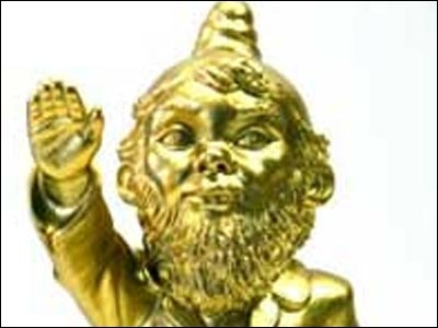 Εισαγγελική έρευνα για το «ξωτικό-ναζί»