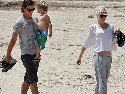 Η Gwen Stefani και τα πρώτα βήματα του γιού της