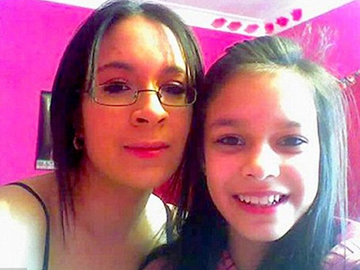 Στο εδώλιο η μητέρα που σκότωσε τις κόρες της στον ύπνο τους