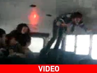 «Ιπτάμενη» γυναίκα σε λεωφορείο