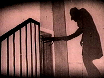 «Βρικόλακας» τρομοκρατεί ολόκληρο χωριό