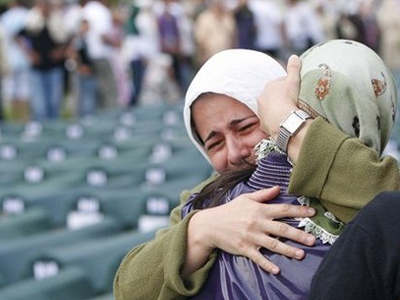 Σρεμπρένιστα: 15 χρόνια μετά…
