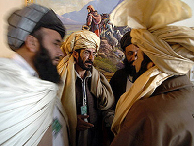 Ψήφισε το αφγανικό κοινοβούλιο για την κυβέρνηση που πρότεινε ο Καρζάι