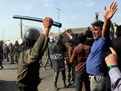 Νεκρός διαδηλωτής από «βασανιστήρια» Ιρανών αστυνομικών