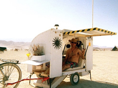 Το σπίτι-μινιατούρα που μεταφέρεται με το… ποδήλατο