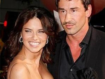 Ένας άγγελος στην αγκαλιά της