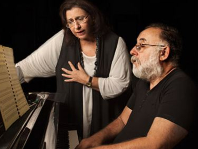 Αναβολή της μουσικής συνάντησης Μικρούτσικου – Φαραντούρη