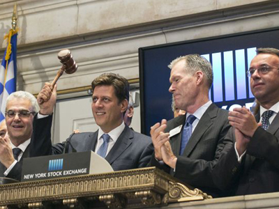 Ο Βαρβιτσιώτης κήρυξε τη λήξη των εργασιών στο Χρηματιστήριο της Νέας Υόρκης