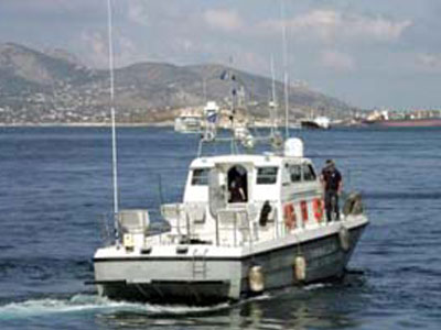 Ακυβέρνητο στη θάλασσα, λόγω βλάβης