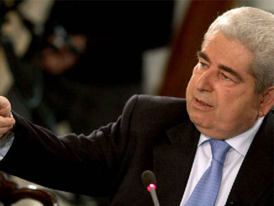 Στην κεντροαριστερά ψάχνει τους νέους υπουργούς ο Χριστόφιας