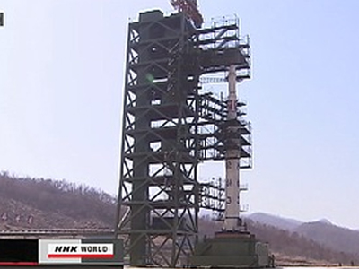 H Βόρεια Κορέα έτοιμη για την εκτόξευση του πυραύλου H Βόρεια Κορέα έτοιμη για την εκτόξευση του πυραύλου