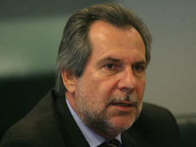 Φραστική επίθεση στον Χρήστο Παπουτσή