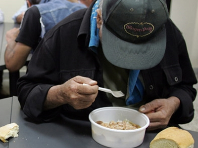 ΗΠΑ: Προσφέρουν βοήθεια σε ευπαθείς ομάδες Ελλήνων