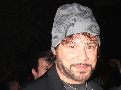 Κάνει στροφή στην καριέρα του;