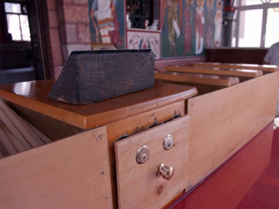 Έβαλαν στο μάτι το παγκάρι της εκκλησίας