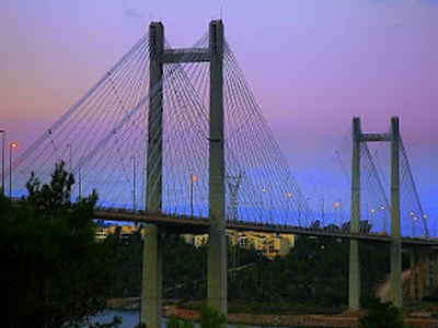 «Γολγοθάς» για τους οδηγούς της υψηλής γέφυρας Χαλκίδας