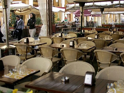 Ξεκινούν οι διαγραμμίσεις για τα τραπεζοκαθίσματα στην Θεσσαλονίκη