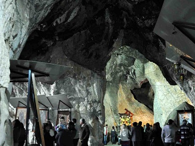 Απεβίωσε η μητέρα που χτυπήθηκε από βράχο