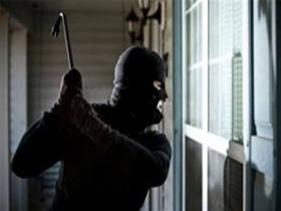 Γερή «μπάζα» για διαρρήκτες στο Αγρίνιο