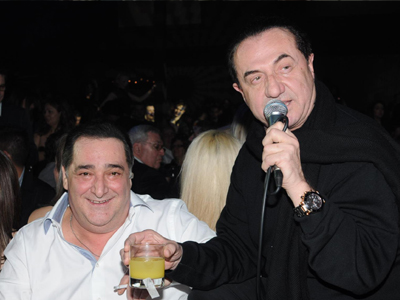 Οι επώνυμοι διασκέδασαν με Καρρά- Μακρόπουλο- Vegas