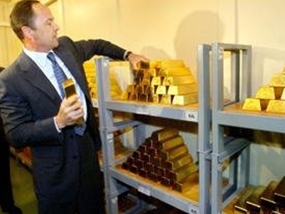 Ισχυρά κέρδη για τα μέταλλα