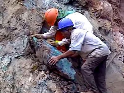 Μετ’ εμποδίων η επιχείρηση διάσωσης των μεταλλωρύχων στο Περού