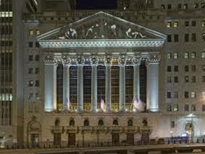 Μικτές τάσεις στην Wall Street