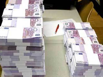 Κομπόδεμα 14.000 ευρώ έκανε «φτερά»!