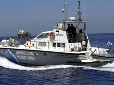 Παροχή βοήθειας από το Λιμενικό