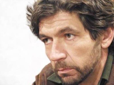 Ευτυχώς που υπάρχει και το θέατρο