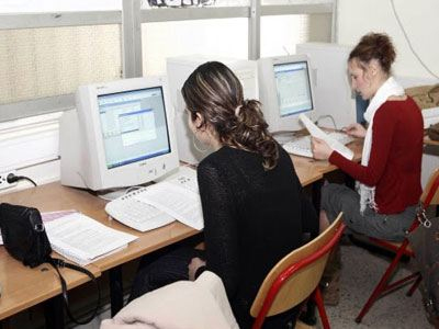 Παράσταση διαμαρτυρίας των σπουδαστών των δημόσιων ΙΕΚ