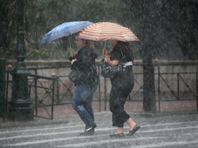 Τοπικές βροχές και χιόνια στα ορεινά