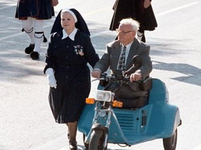 Δεν θα παρελάσουν οι ανάπηροι πολέμου