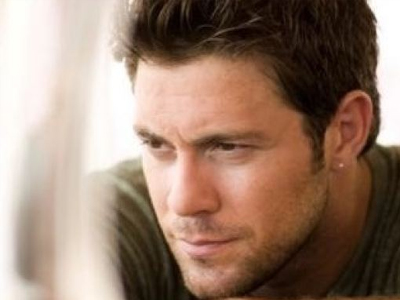 Προτιμά τα λαϊκά τραγούδια