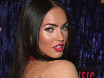 Στηρίζει την Megan Fox…