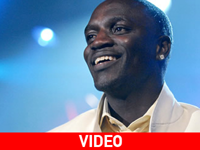 Στο πλευρό των παιδιών της Αφρικής Στο πλευρό των παιδιών της Αφρικής