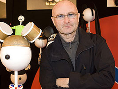 Ευτυχισμένος παππούς ο Phil Collins