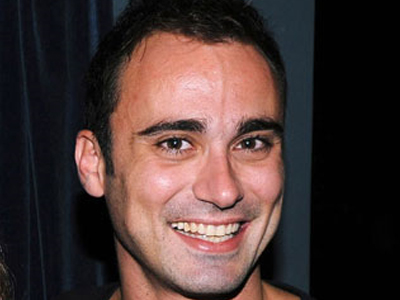 Απολαμβάνει τις καλοκαιρινές του διακοπές