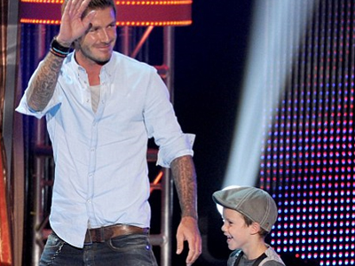 Συνόδευσαν τον μπαμπά τους