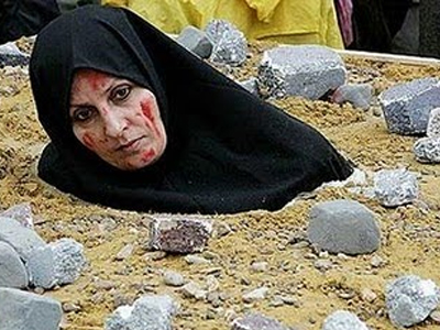 Προτροπές για σωτηρία καταδικασμένης στο Ιράν